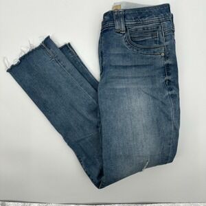 Democracy Ab Technology Jeans Women's 6 Blue Denim Distressed Frayed Hem Outdoor